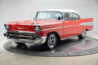 1957 Chevrolet Bel Air / 150 / 210