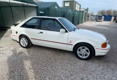 1988 FORD ESCORT XR3i 1 6