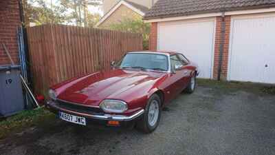 Jaguar xjs v12