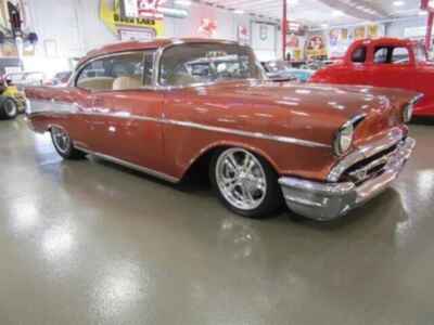 1957 Chevrolet Bel Air / 150 / 210