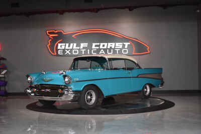 1957 Chevrolet Bel Air / 150 / 210