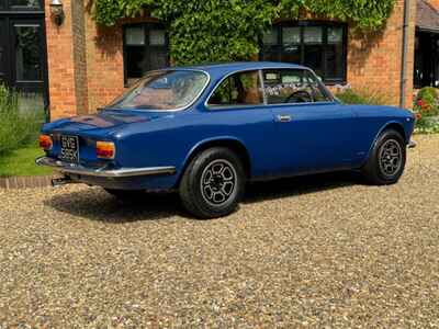 1972 Alfa Romeo GT 1600 Junior RHD French Blue over Tan