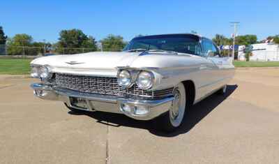 1960 CADILLAC SERIES 62