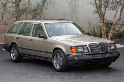 1987 Mercedes-Benz 300-Series