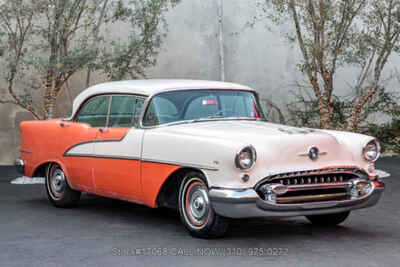 1955 Oldsmobile Rocket 88 Holiday