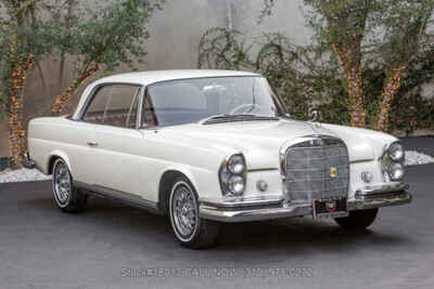 1962 Mercedes-Benz 220SE Coupe