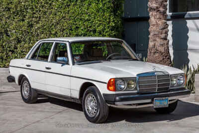 1983 Mercedes-Benz 300-Series