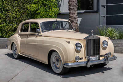 1956 Rolls-Royce Silver Cloud Right-Hand-Drive