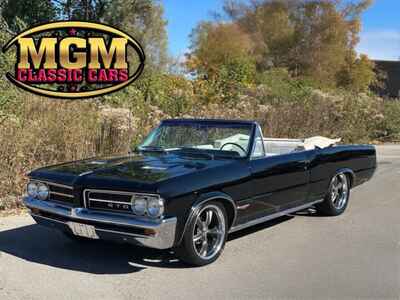 1964 Pontiac GTO 389 CI V-8 Automatic FUN CONVERTIBLE