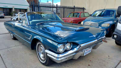 1965 Ford Thunderbird