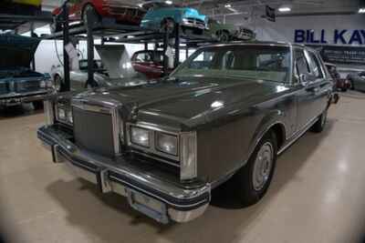 1984 Lincoln Town Car