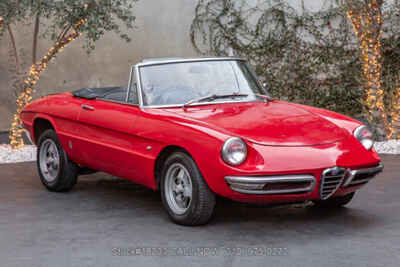 1969 Alfa Romeo 1750 Spider Veloce