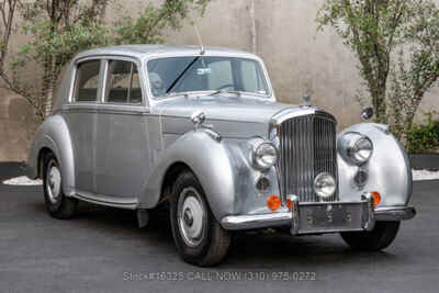 1953 Bentley R-Type Left-Hand-Drive