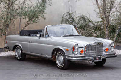 1972 Mercedes-Benz 200-Series Cabriolet