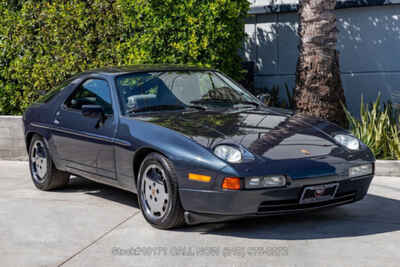 1988 Porsche 928 S4