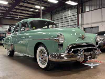 1950 Oldsmobile Rocket 88 Sedan