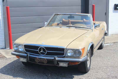 1973 Mercedes-Benz SL-Class Convertible