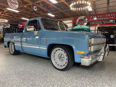 1982 Chevrolet C10 Silverado Short Bed Square Body Pickup V8 Automatic