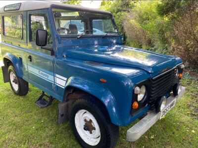 Land Rover 90 NA Diesel County station wagon    1986     Last owner 12 year