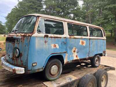 1977 Volkswagen Bus / Vanagon Bus