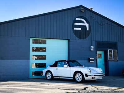 1986 Porsche 911 Carrera 2dr Convertible