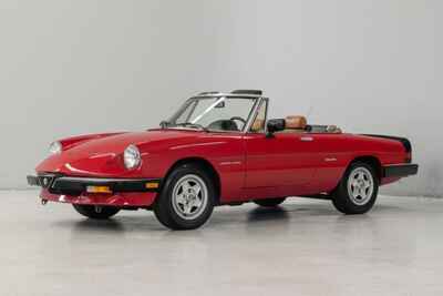 1987 Alfa Romeo Spider Veloce