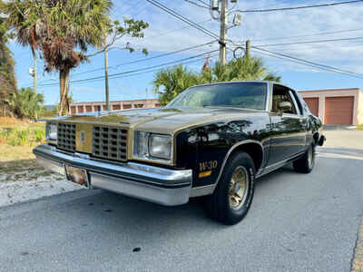 1979 Oldsmobile Cutlass Hurst / Olds W-30