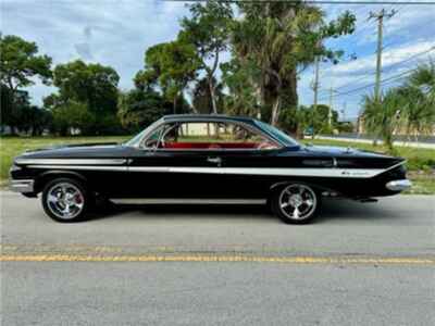 1961 Chevrolet Impala 409 4 Speed Bubble Top