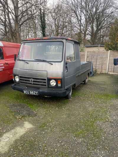 Peugeot H9 pick up