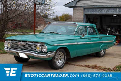 1961 Chevrolet Bel Air / 150 / 210 Sedan