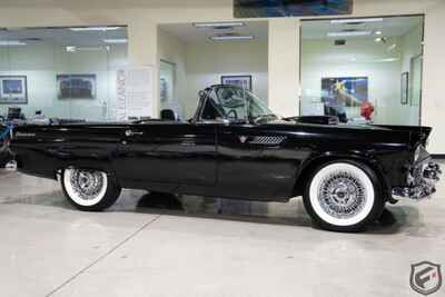 1955 Ford Thunderbird