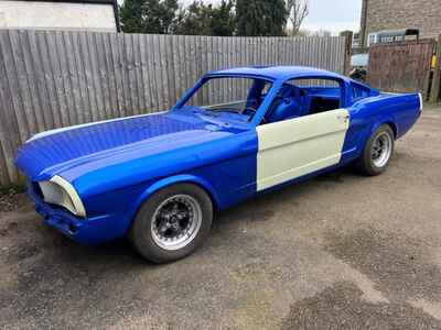 1965 Ford Mustang Project Race Retro