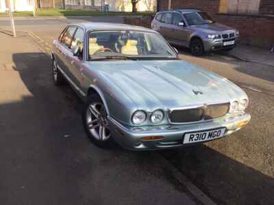 JAGUAR XJ8 AUTO 1998