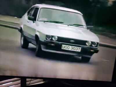 Ford Capri 3 0S 1979 Stratos Silver - 1 Previous Registered Keeper - 81k miles