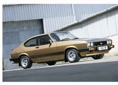 Ford Capri 3 0S 1981 Tibetan Gold - The Professionals.