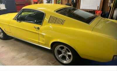 1967 Ford Mustang NICE Fastback 4spd auto