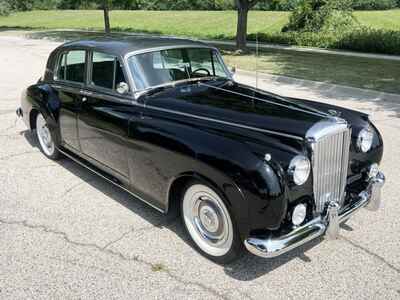 1958 Rolls-Royce Silver Cloud saloon