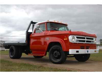 1971 Dodge D300