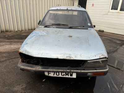 PEUGEOT 505 GRD FAMILY 2 5 DIESEL 1988 ESTATE BLUE MILEAGE: 30218 BARN FIND