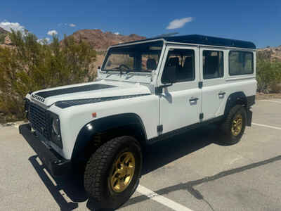 1989 Land Rover Defender County Station Wagon