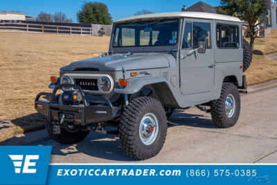 1972 Toyota Land Cruiser FJ40 Cummins R2 8