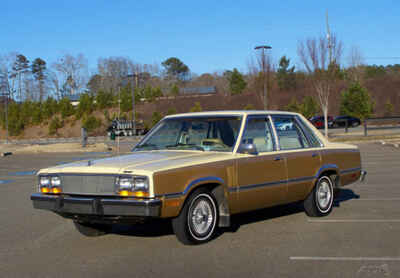 1983 Mercury Zephyr ZEPHER 75K GS GHIA 3 3L INLINE 6CYL A / C TU-TONE PREMIUM PKG