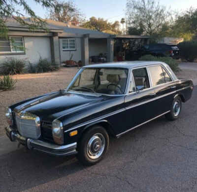 1972 Mercedes-Benz 200-Series 1972 MERCEDES-BENZ 250 W114 58, 000 MILES