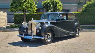 1952 Rolls-Royce Wraith 1952 ROLLS-ROYCE SILVER WRAITH LONG-WHEELBASE LIMOUSINE