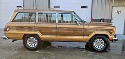 1982 Jeep Wagoneer Series I Carbide