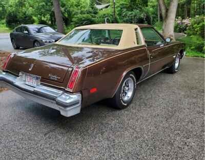 1977 Oldsmobile Cutlass Supreme 20, 158 Miles Factory original components