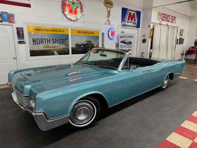1967 Lincoln Continental - CONVERTIBLE - GREAT CRUISER -