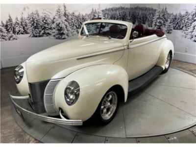 1940 Ford Cabriolet