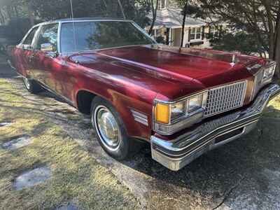 1976 Oldsmobile Ninety-Eight Regency