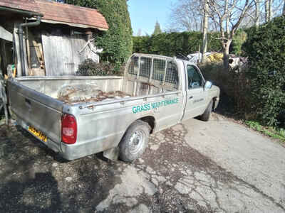 Mazda B2500 Single Cab Pick Up Truck Export